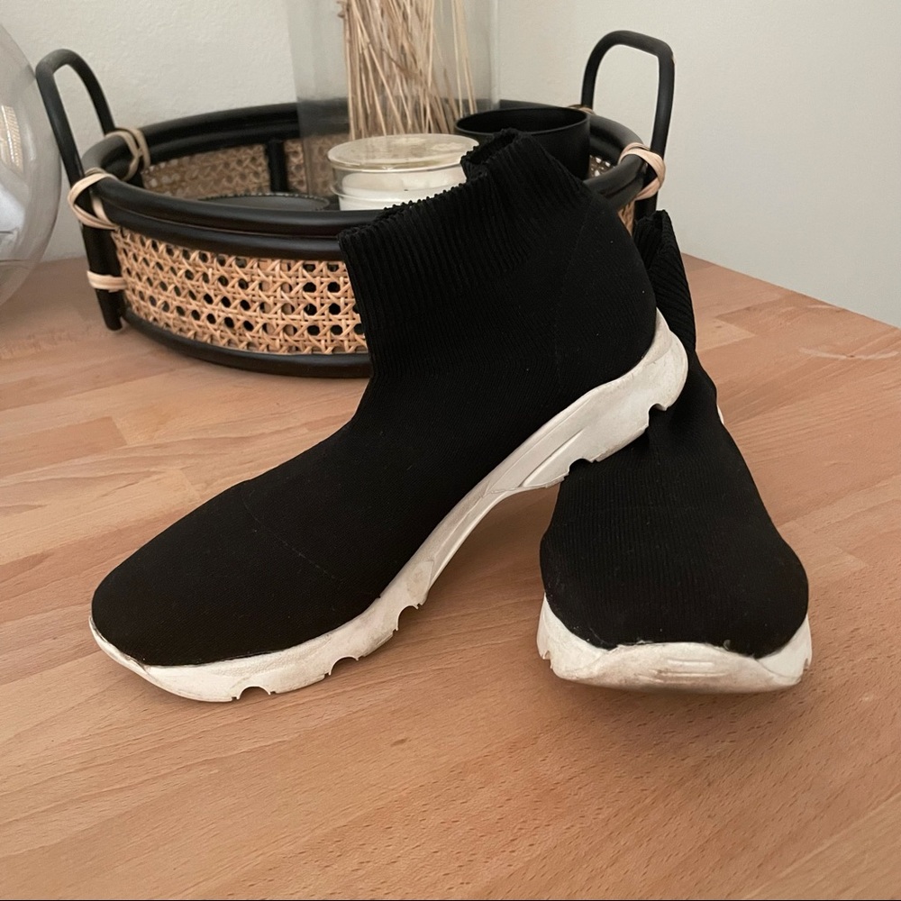 Tony Bianco Sock Sneaker
